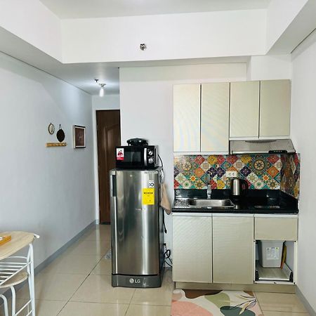 Beacon Makati Condo Free Pool Access Free Wifi 100Mbps & Free Netflix Manille Extérieur photo