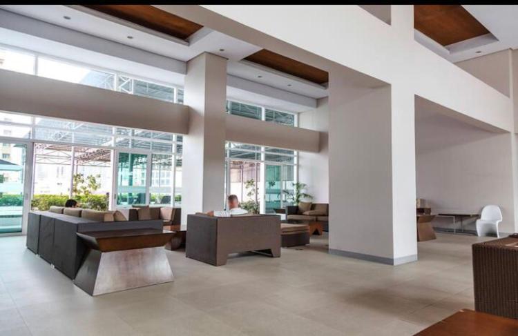 Beacon Makati Condo Free Pool Access Free Wifi 100Mbps & Free Netflix Manille Extérieur photo